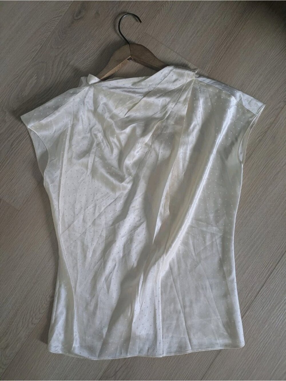 Veronica Beard Leilany High Neck Top Size 0 White Cream Dot Silk Blend S